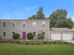 7209 Canyon Dr, Charlotte, NC 28262