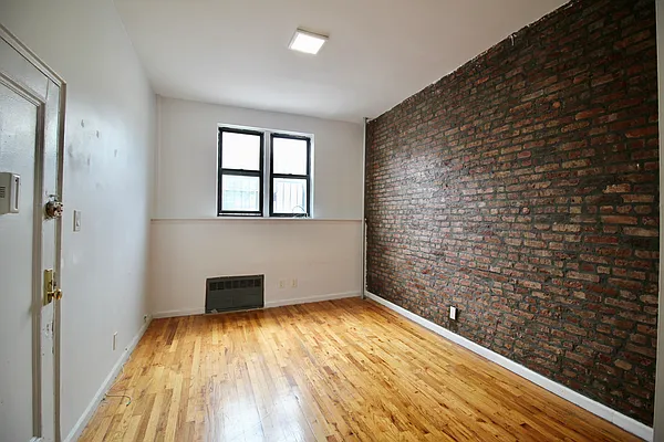 Rented by Hagstrom Management Inc | media 15