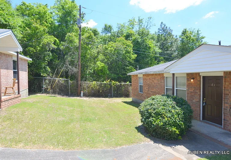 2311 Walden Dr #E1 — Photo 8