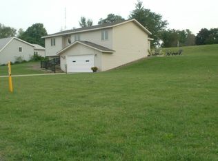4915 S Water St, Pleasant Lake, IN