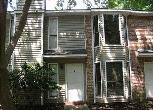 829 E Boyd Dr Photo 1