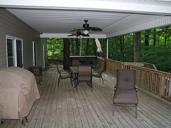 3rd image of 9272 E Brooks Ln
