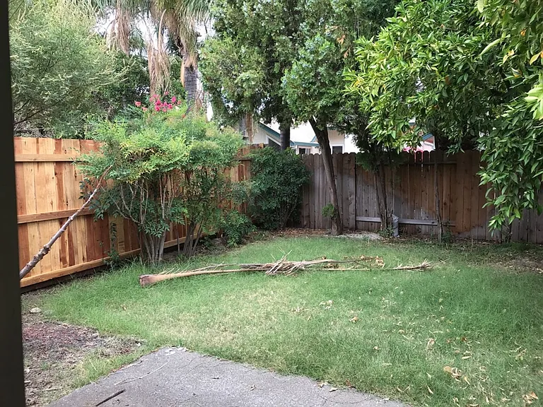 611 Isla Pl — Photo 22