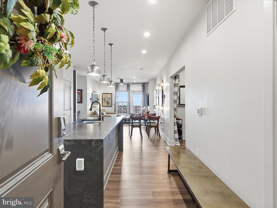 1st image of 100 Saint Ives Pl APT 403