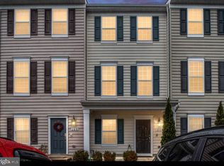 111 Tree Line Dr, Fredericksburg, VA 22405