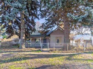 112 N D St, Albion, WA --