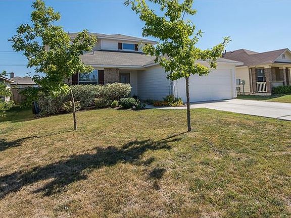 3rd image of 215 Pentire Way