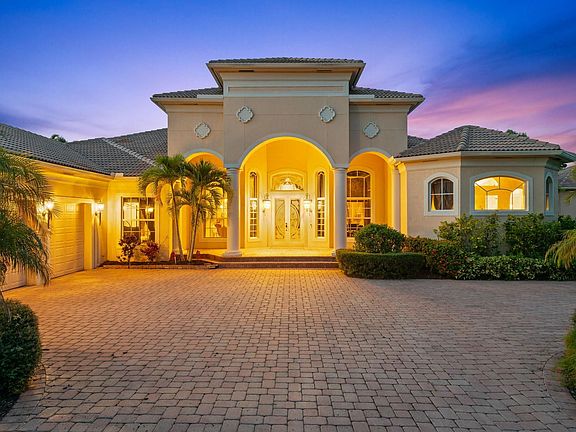 2nd image of 12825 Stonebrook Drive