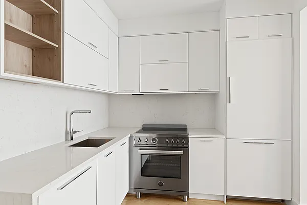 Sold by Compass | media 2