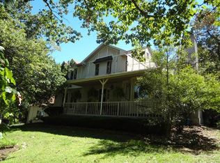 3238 E Redbud St, Springfield, MO 65804