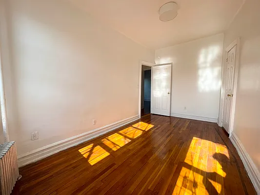 Rented by Pear NYC LLC | media 23