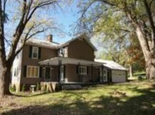942 Arona Rd, New Stanton, PA 15672