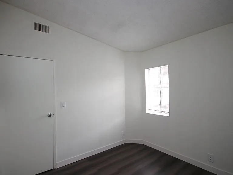 72 S Greenwood Ave #10 — Photo 19