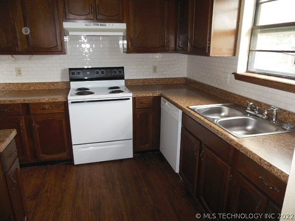 5th image of 14406 S Oak Ct