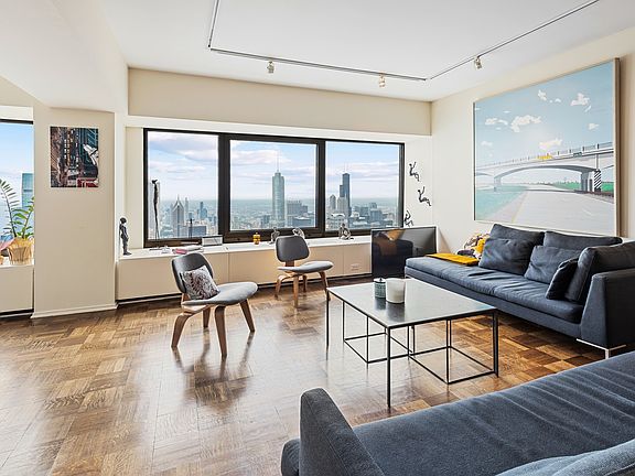 2nd image of 175 E Delaware Pl APT 8608