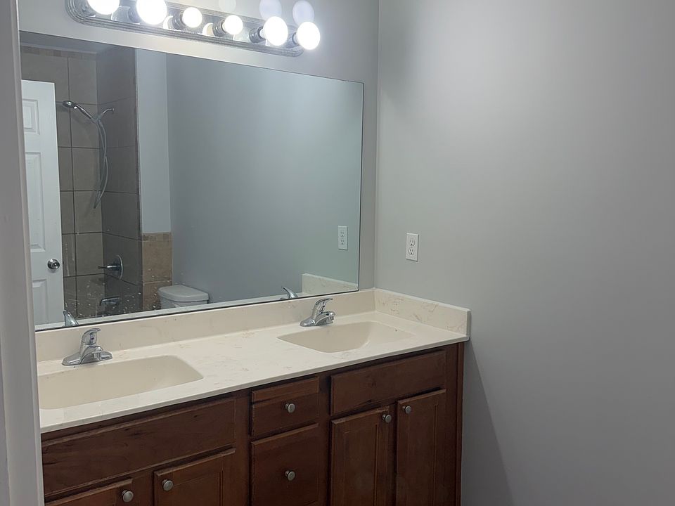 1st image of 2829 Virginia Woods Pl