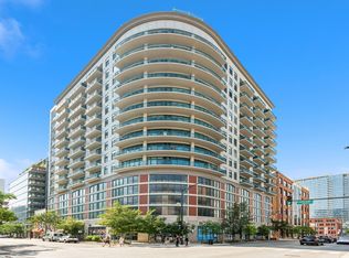 340 W Superior St APT 1112, Chicago, IL