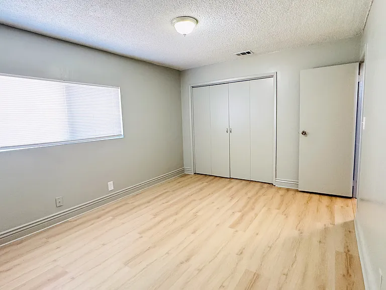 9636 Helena Ave — Photo 8