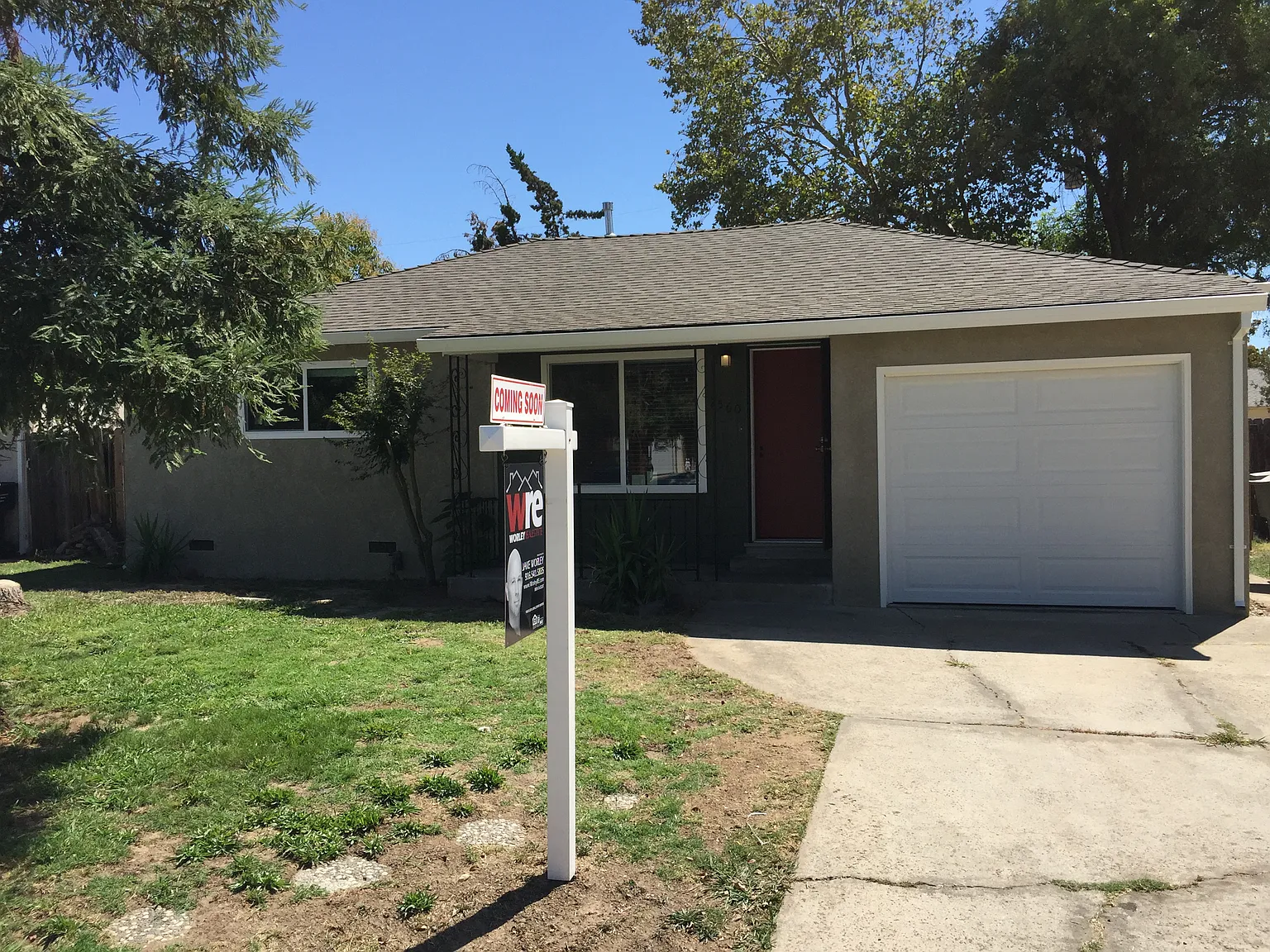 2560 Atlas Ave photo 1
