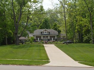 136 McDowell Rd, Lexington, KY 40502