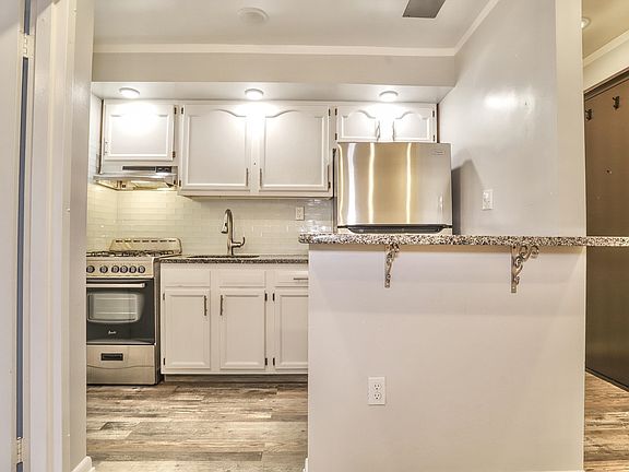 3rd image of 1721 John F Kennedy Blvd #1D