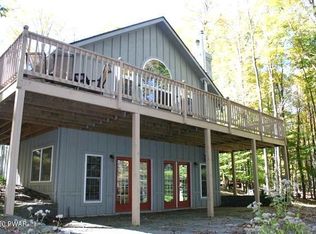 110 Ridge Rd, Lake Ariel, PA 18436