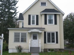 8 Pleasant St, Voorheesville, NY 12186