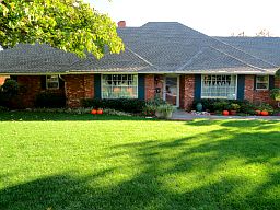 3rd image of 2932 Pelham Dr