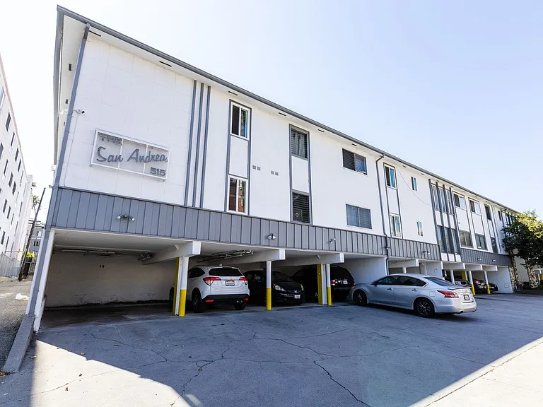 St. Andrews Apartments — Photo 25