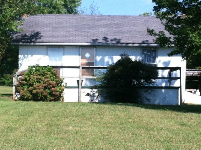 2nd image of 6515 Vance Rd