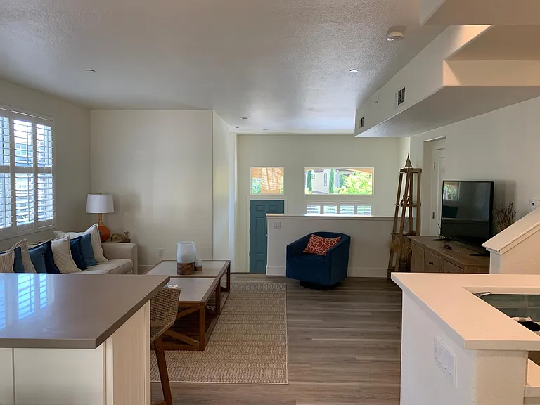 822 Bay Leaf Dr — Photo 15