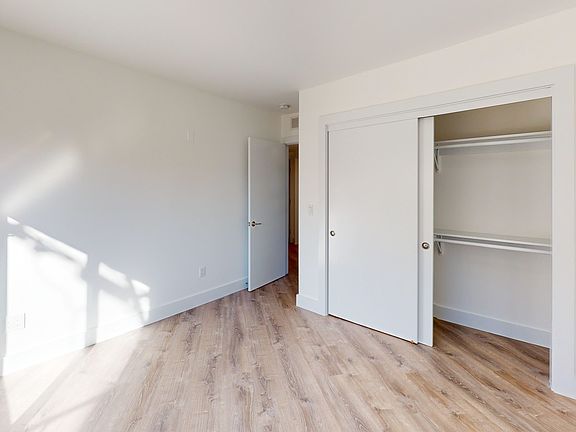 4th image of 975 Burnett Ave #1