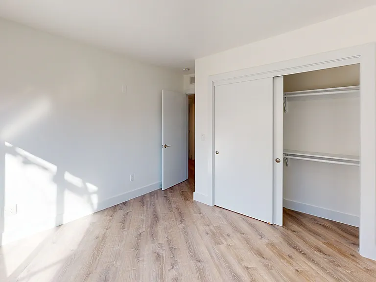 975 Burnett Ave #1 — Photo 4