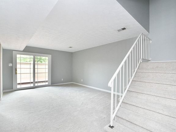 4th image of 500 Laketower Dr Unit 26
