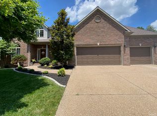 9076 Halston Cir, Newburgh, IN 47630