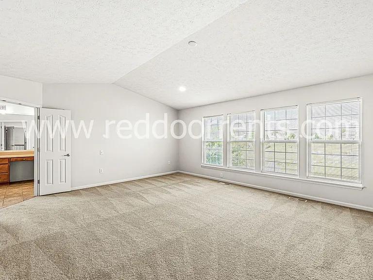 4712 Pebblepointe Pass — Photo 27