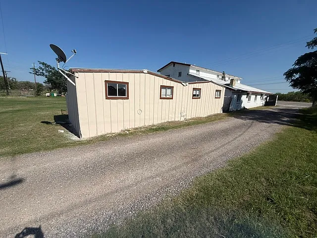 1 bed, 650 sqft, $750 — Photo 4