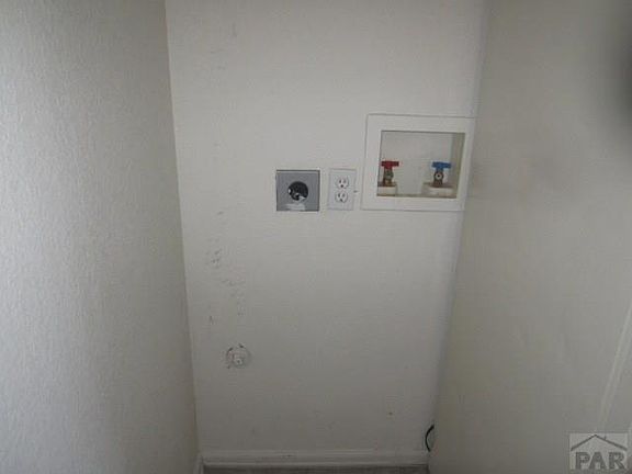 5th image of 1707 Oakshire Ln