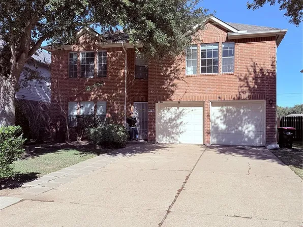 9323 Eaglewood Spring Dr, Houston, TX 77083