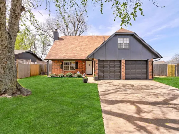 813 Jupiter Rd, Edmond, OK 73003
