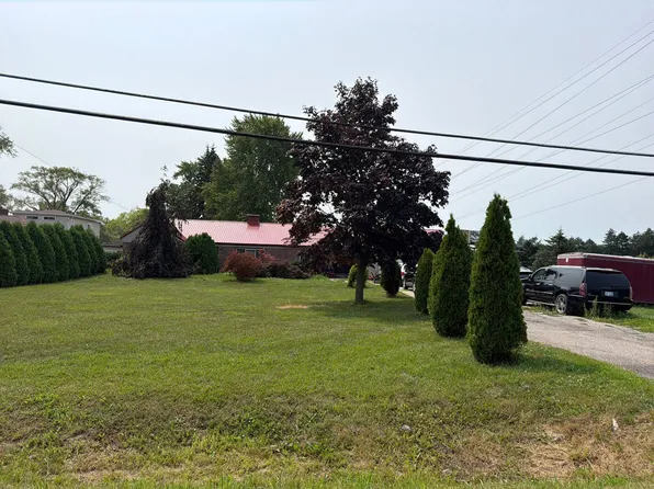 4900 Hess Rd, Saginaw, MI 48601