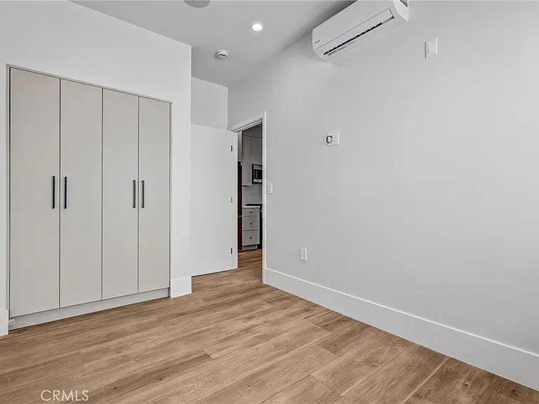 7508 1/2 Claire Ave — Photo 11