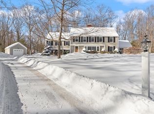 32 Highland Cir, Wayland, MA 01778