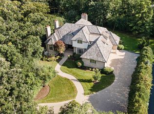 1401 W Everett Rd, Lake Forest, IL 60045