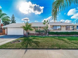 2810 W Stonybrook Dr, Anaheim, CA 92804