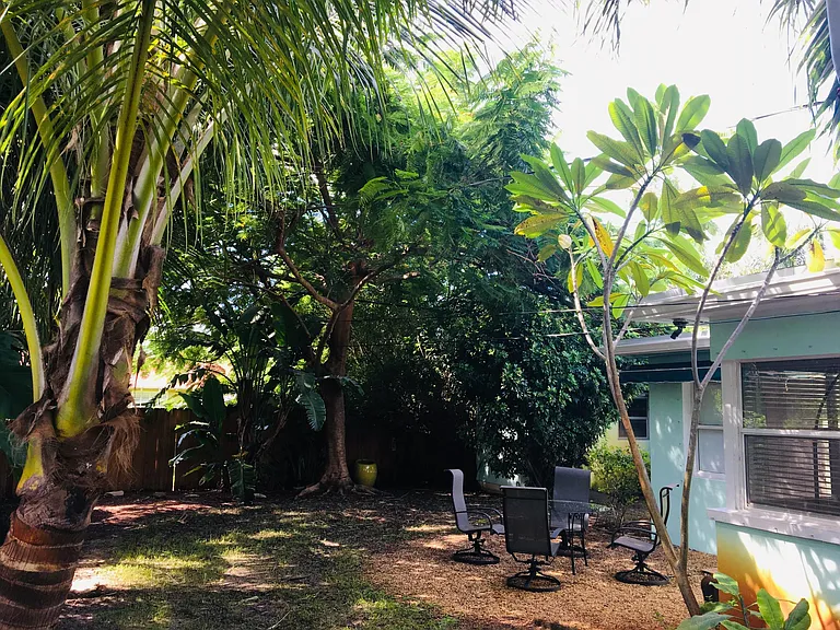 356 Orange Way — Photo 16