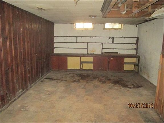 5th image of 2500 La Plata Dr