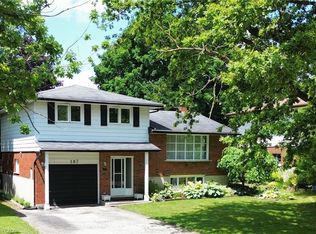 187 Lynnbrook Cres, Waterloo, ON N2L4X2