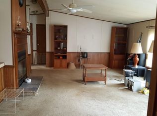 15810 Beech Daly Rd TRLR 281, Taylor, MI 48180