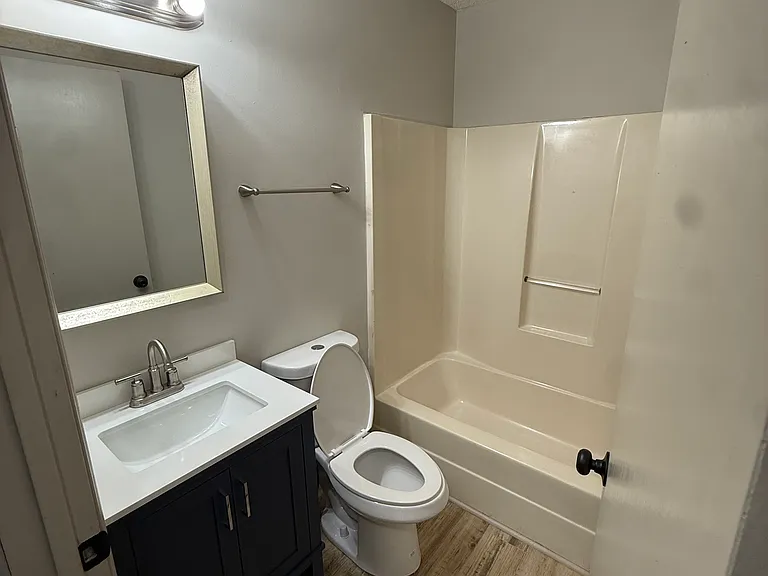 5410 Raintree Trce — Photo 12